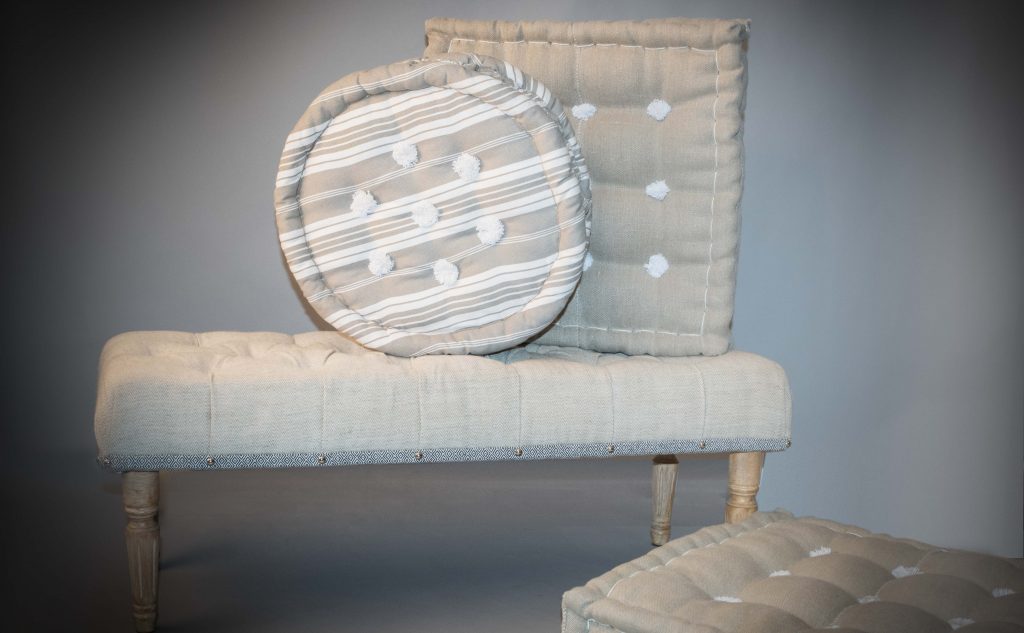 Confection matelas et coussins, Aurélie Legrand, artisan tapissière à Apt